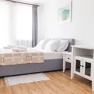 https://al-dom-apartamenty-apartament-olymp-302.kolobrzeghotels.com